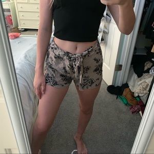 rose pattern shorts